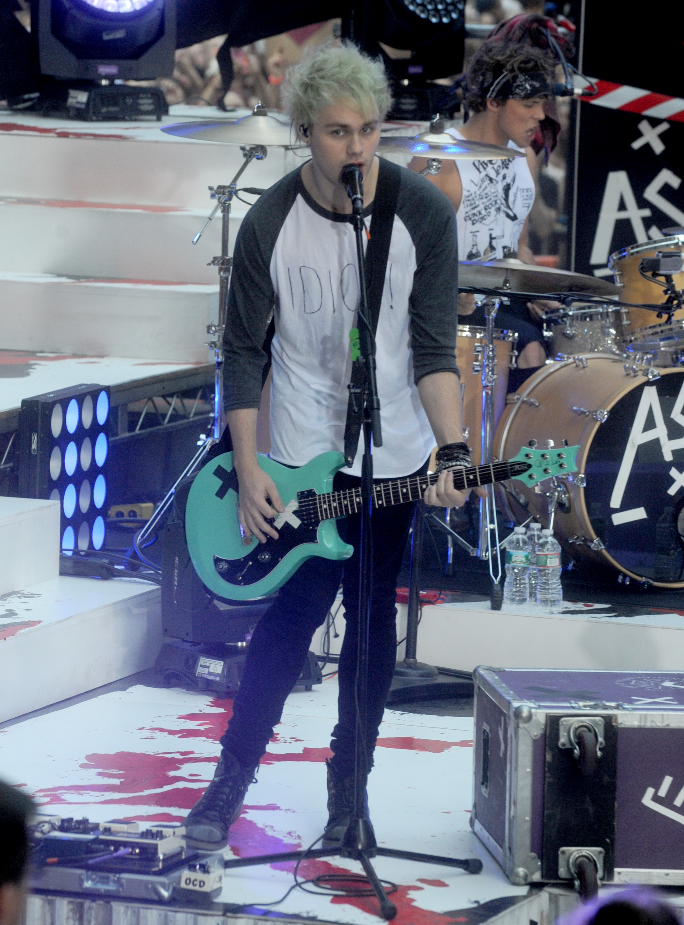 5SOS Live on 'Today'