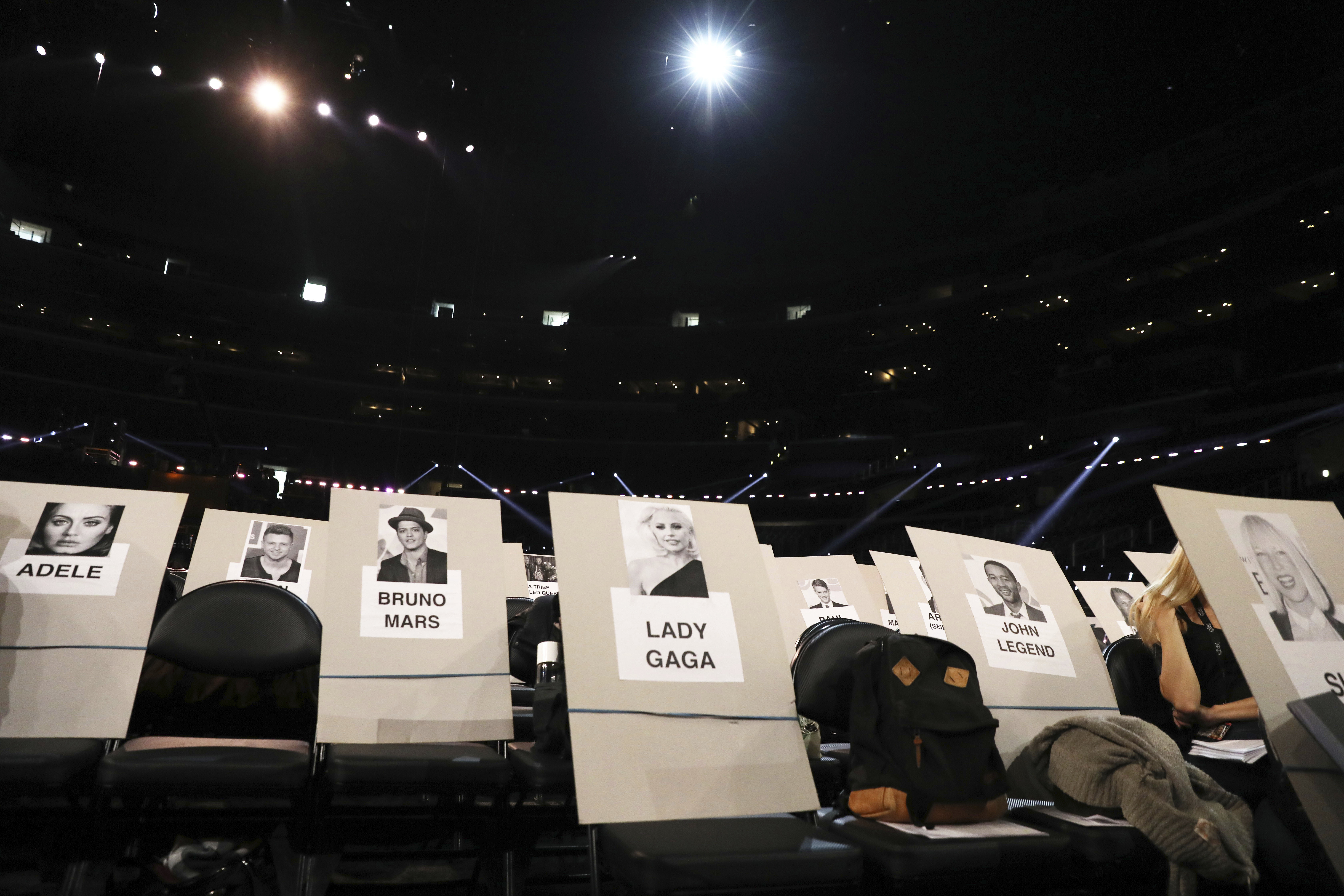Grammy's 2017 seating plan