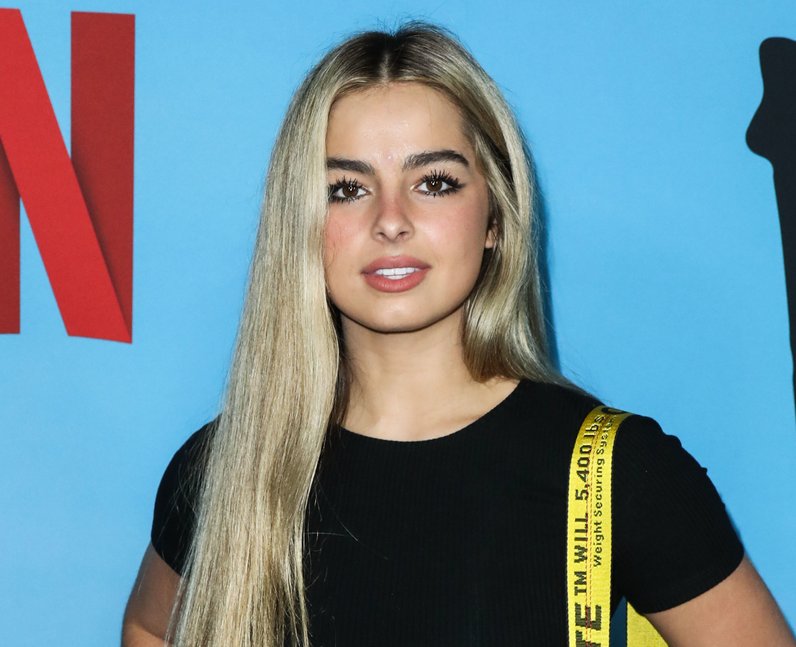 Addison Rae 12 Facts About The Tiktok Star You Need To Know Popbuzz