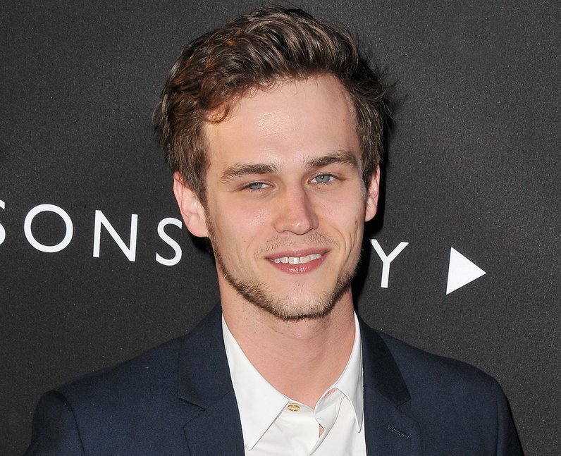 Where is Brandon Flynn from? - Brandon Flynn: 13 facts about the Ratched actor you... - PopBuzz