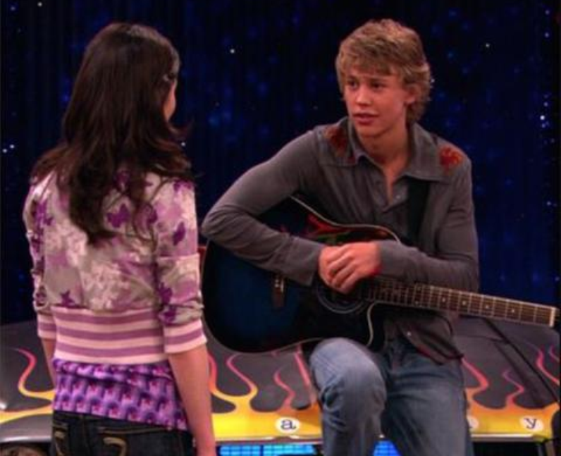 Who did Austin Butler play in iCarly?